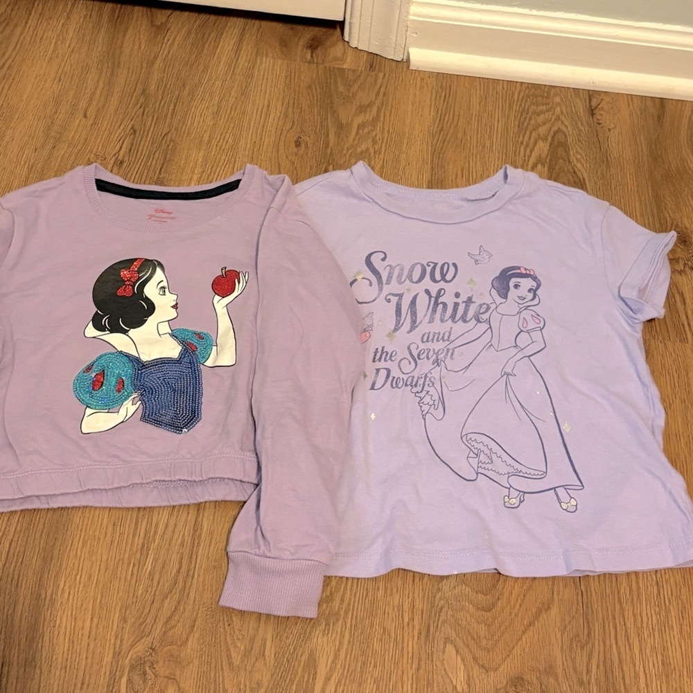 Disney Snow White Graphic Tee bundle